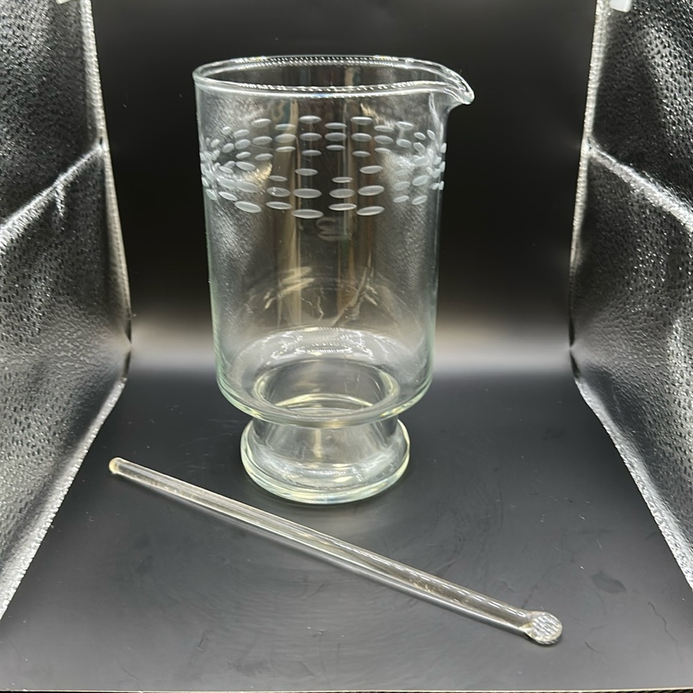 Vintage Princess House Heritage Beverage Server Etched Linear Design